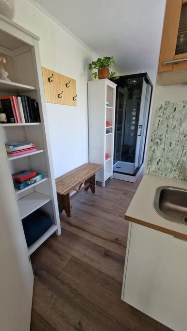 Tiny House "De Veenpolder" De Veenhoop Exterior photo